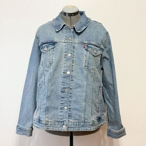 Levi's NWT Sz 3X Jeanie Medium Wash Slim Fit Plus Original Trucker Jean Jacket
